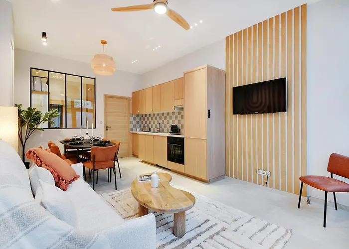 Superbe Appartement- 7P- Sacre Coeur Ramey I